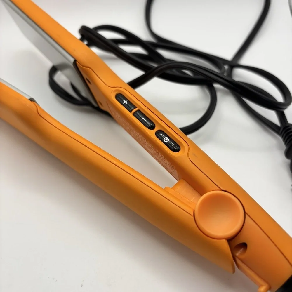 Remington Wide Plate Digital Anti Static Ceramic Salon Hair Straightener Iron RD